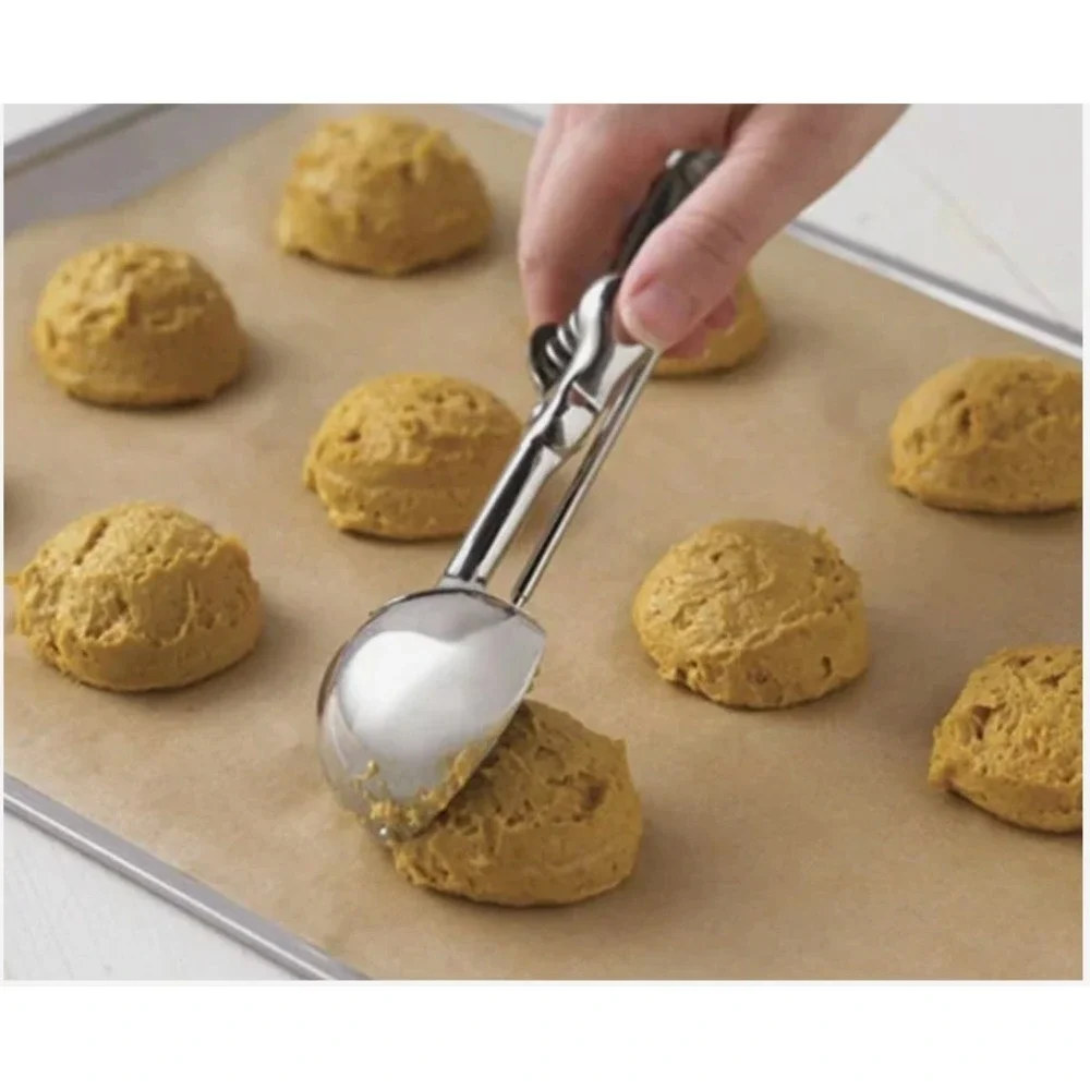 Pampered Chef Large Scoop Item Ice Scream Scoop Cookie Scoop New In Package 1790